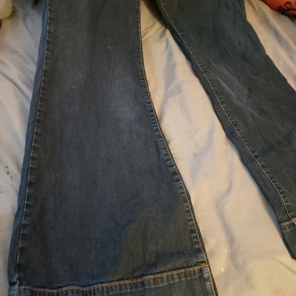 Bell Bottom Jeans - Picture 2 of 4